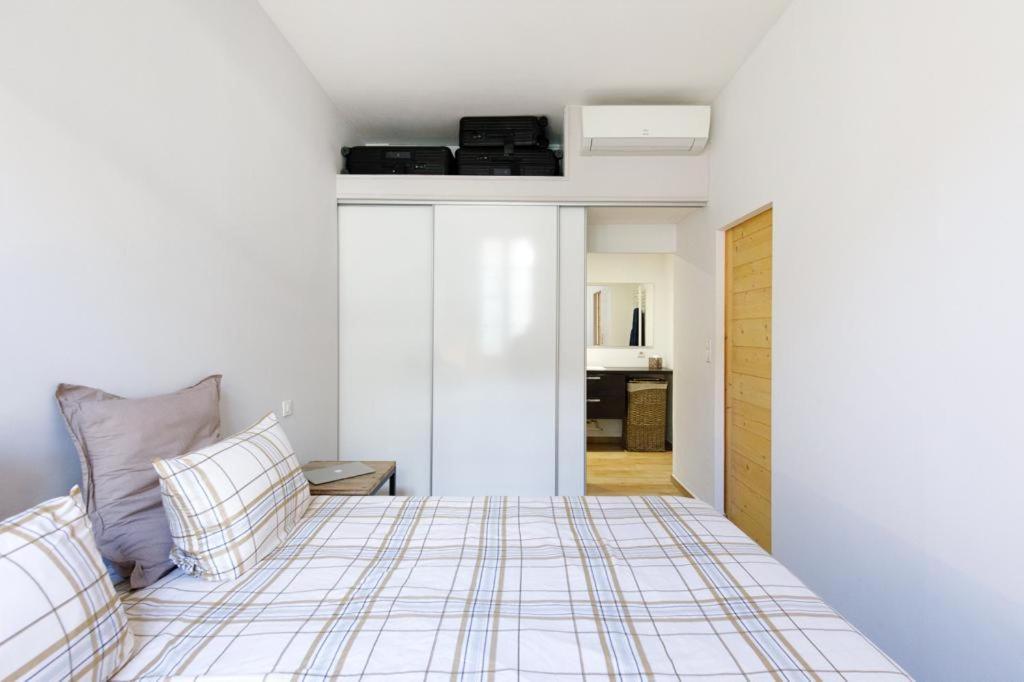 Appartements Climatises - Vieil 昂蒂布 外观 照片